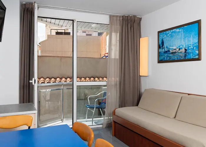 Blau By Marsol Apartman *