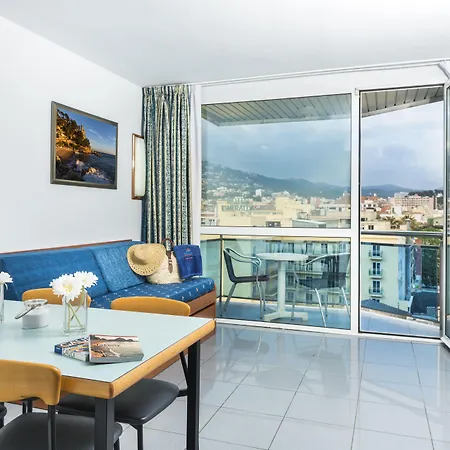 Apartment Blau By Marsol